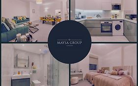 5H Modern Elegance 1-Bedroom City Living In London